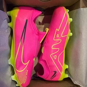 Kids Soccer Cleats - Nike JR ZOOM VAPOR 15 ACADEMY FG/MG